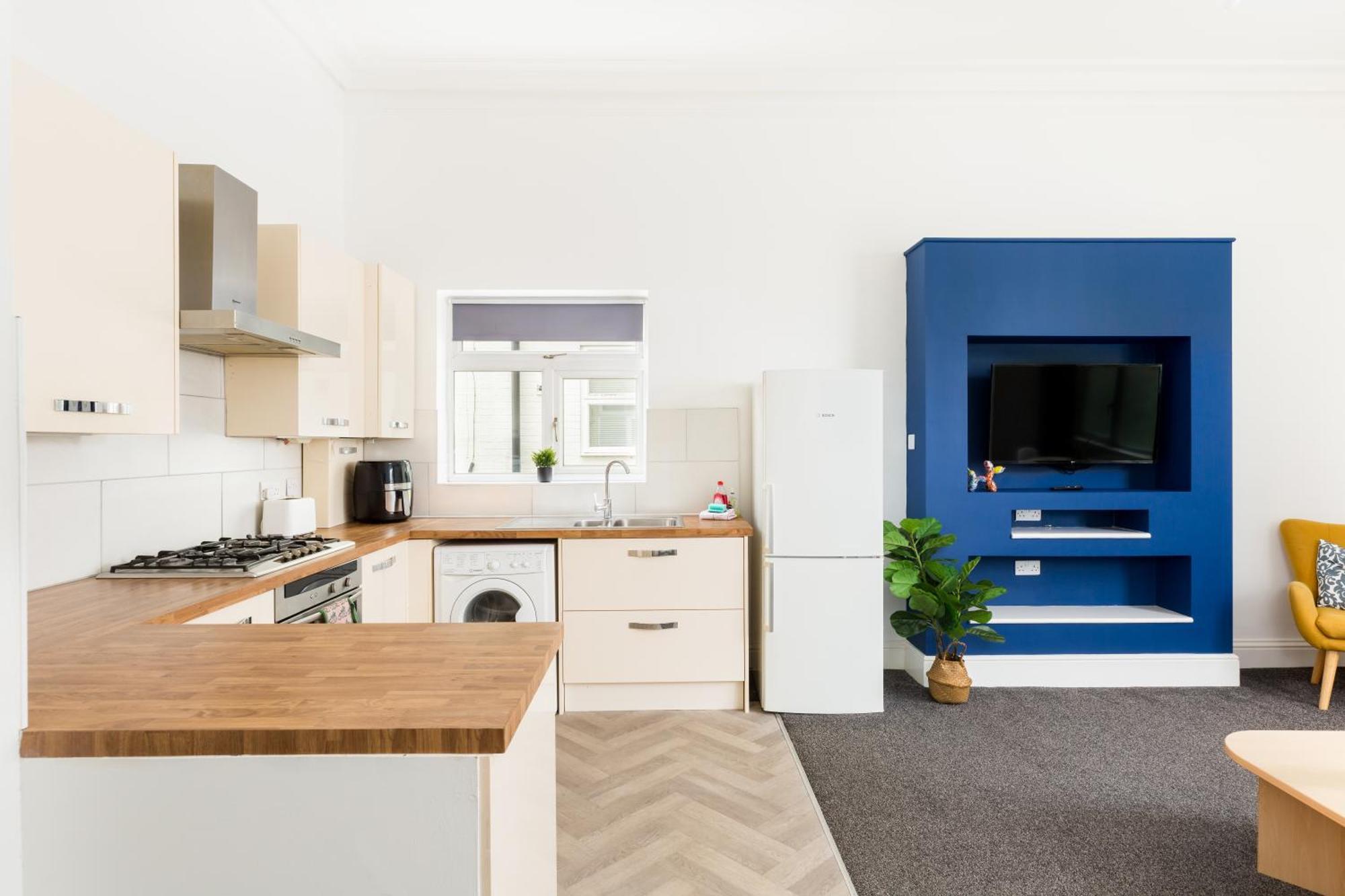 1-bedroom In With Free Parking *